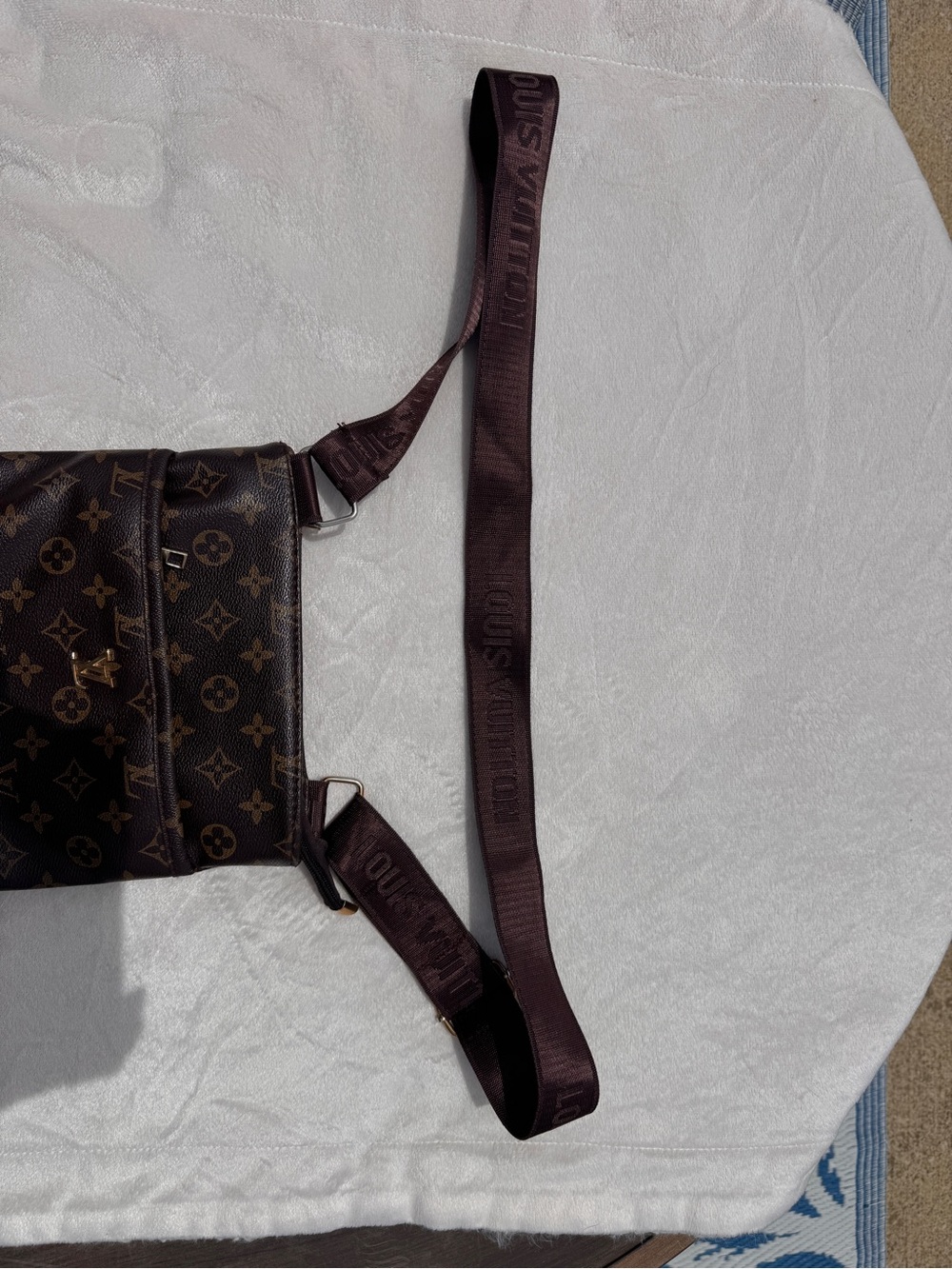 Louis Vuitton Monogram & Damier Brown Crossbody Bag with Gold LV Emblem - Picture 12 of 13
